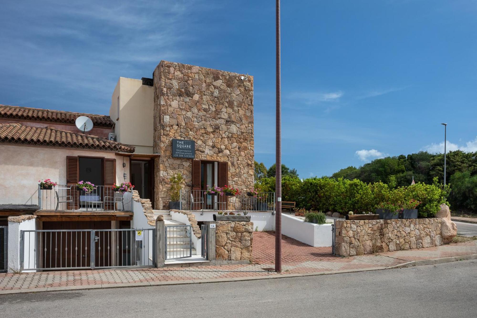 The Square Depandance Bed & Breakfast Cannigione Exterior photo